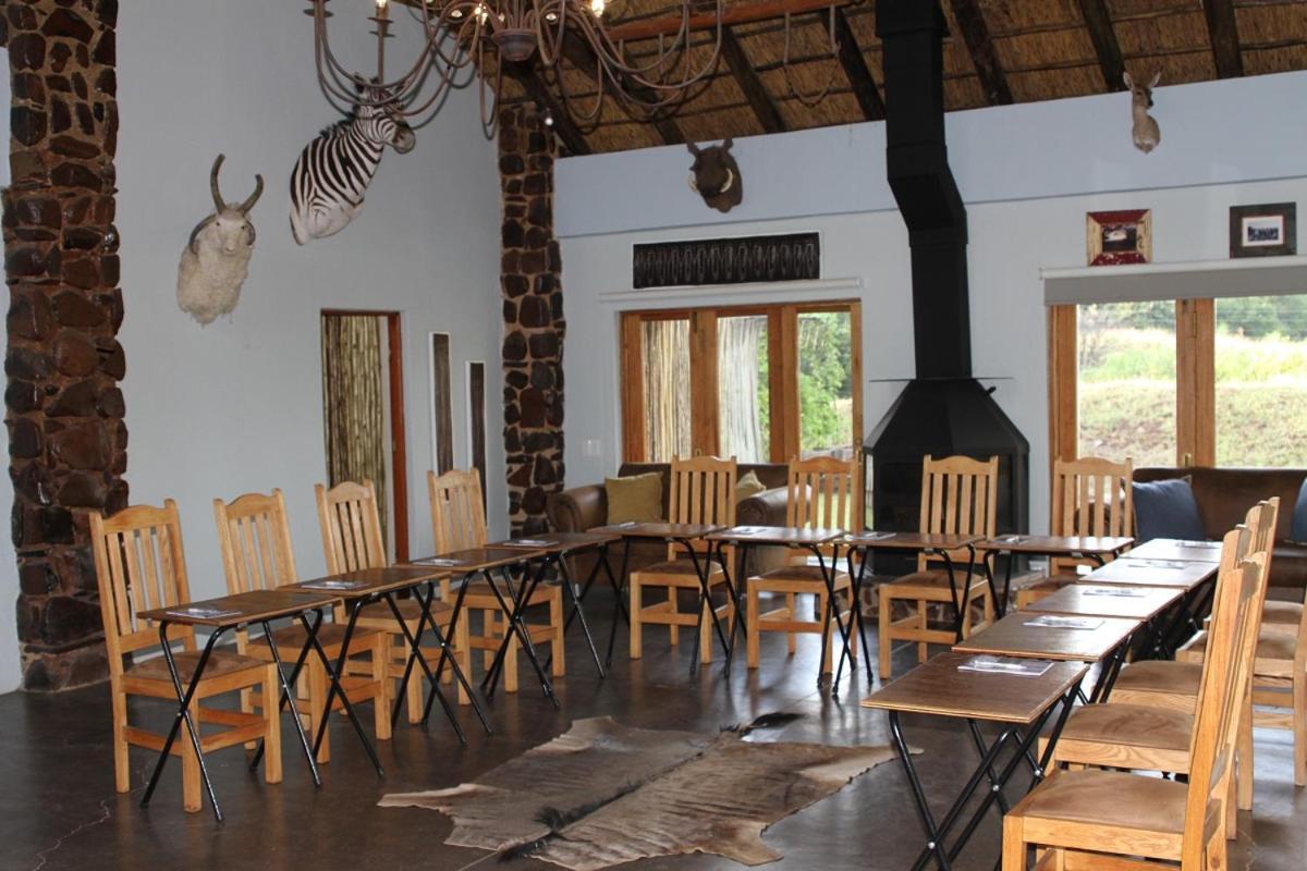 Tidimalo Lodge รัสเทนเบิร์ก ภายนอก รูปภาพ