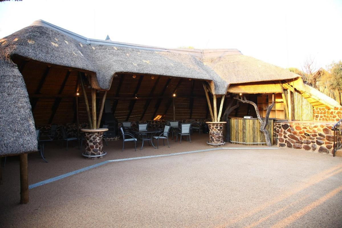Tidimalo Lodge รัสเทนเบิร์ก ภายนอก รูปภาพ
